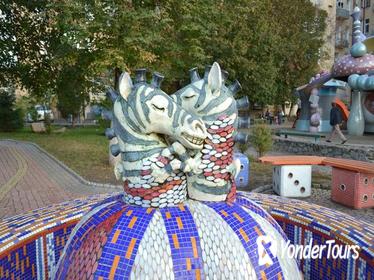 1.5-Hour Landscape Alley Walking Tour in Kiev 1.5-Hour Landscape Alley Walking Tour in Kiev